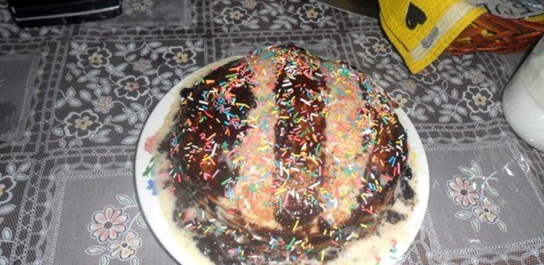 Блинный торт с шоколадной помадкой